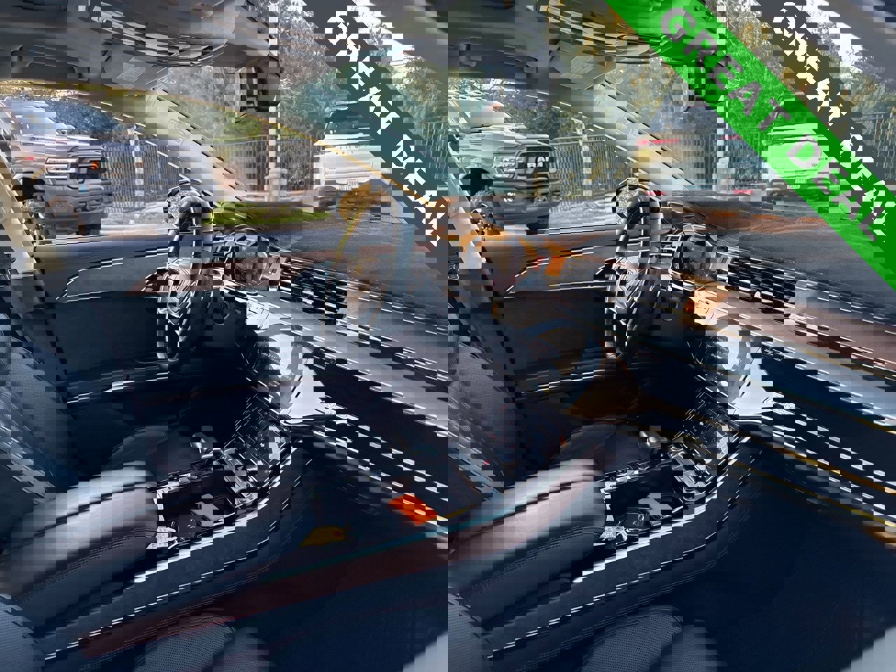 Used 2019 Audi A8 L 3.0T w/ Luxury Package image 14