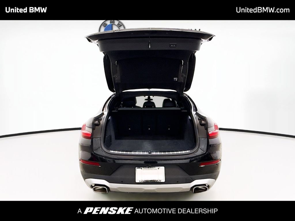 Used 2024 BMW X4 xDrive30i w/ Parking Assistance Package image 14