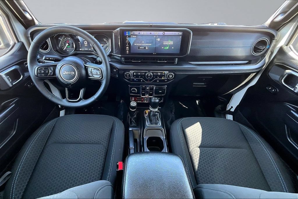 Certified 2025 Jeep Wrangler Unlimited Rubicon 4xe w/ Convenience Group AWD/4WD image 9