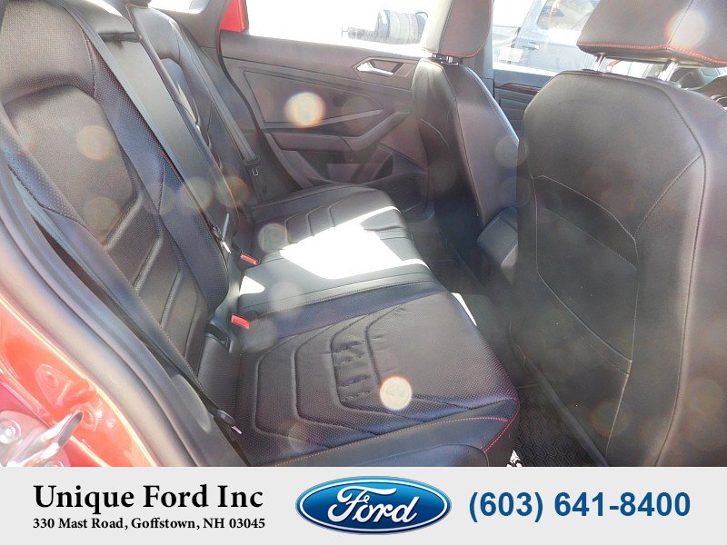 Used 2024 Volkswagen Jetta GLI Autobahn FWD image 28