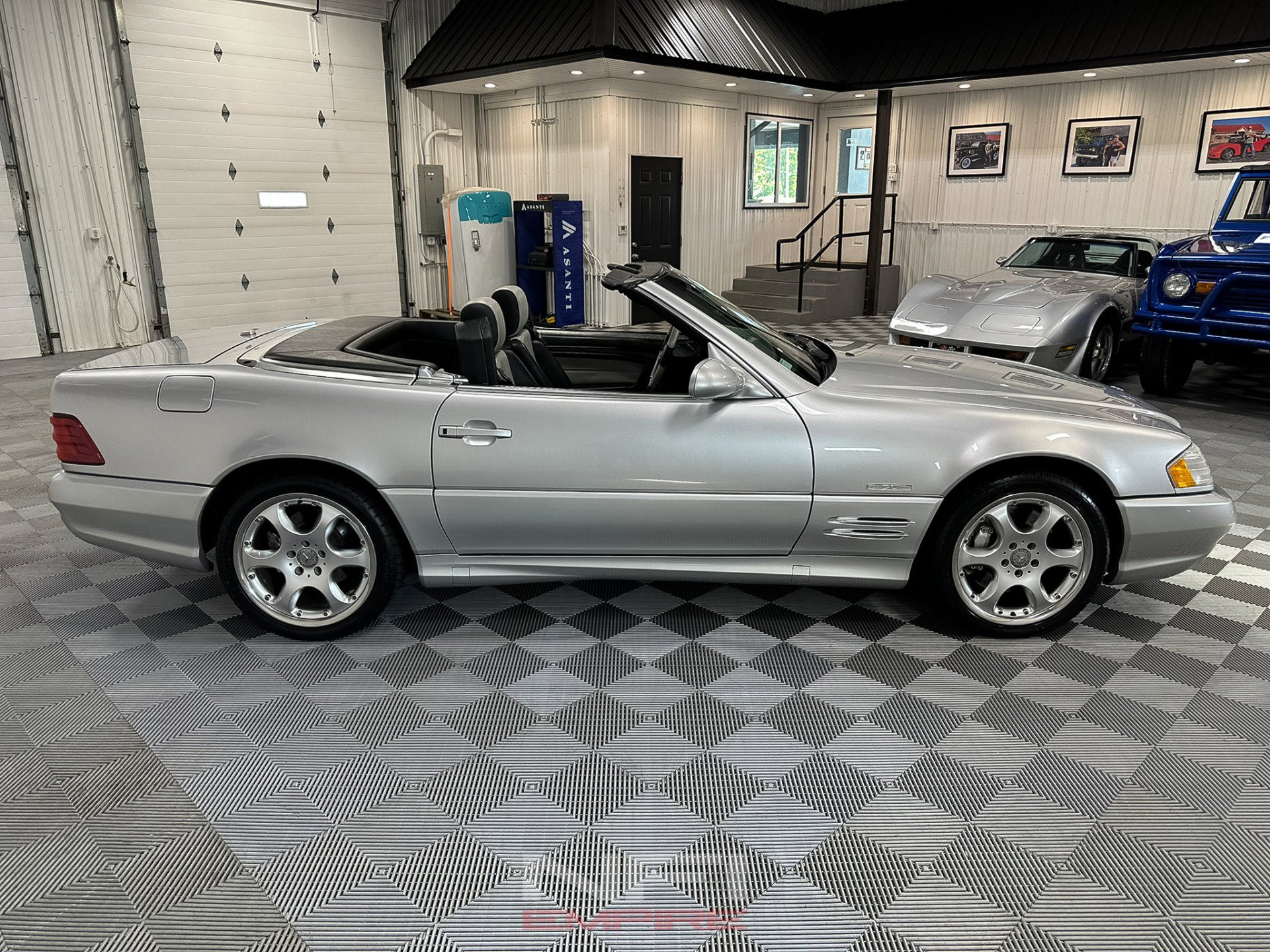 Used 2002 Mercedes-Benz SL 500 image 17