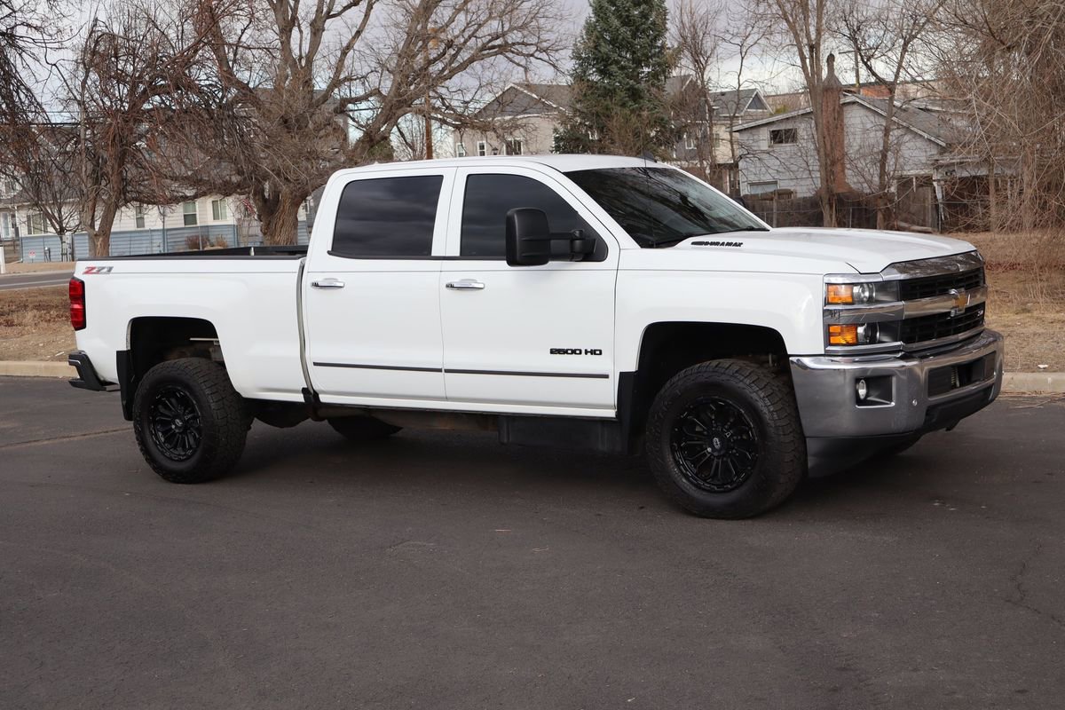 Used 2015 Chevrolet Silverado 2500 LTZ w/ Duramax Plus Package image 2