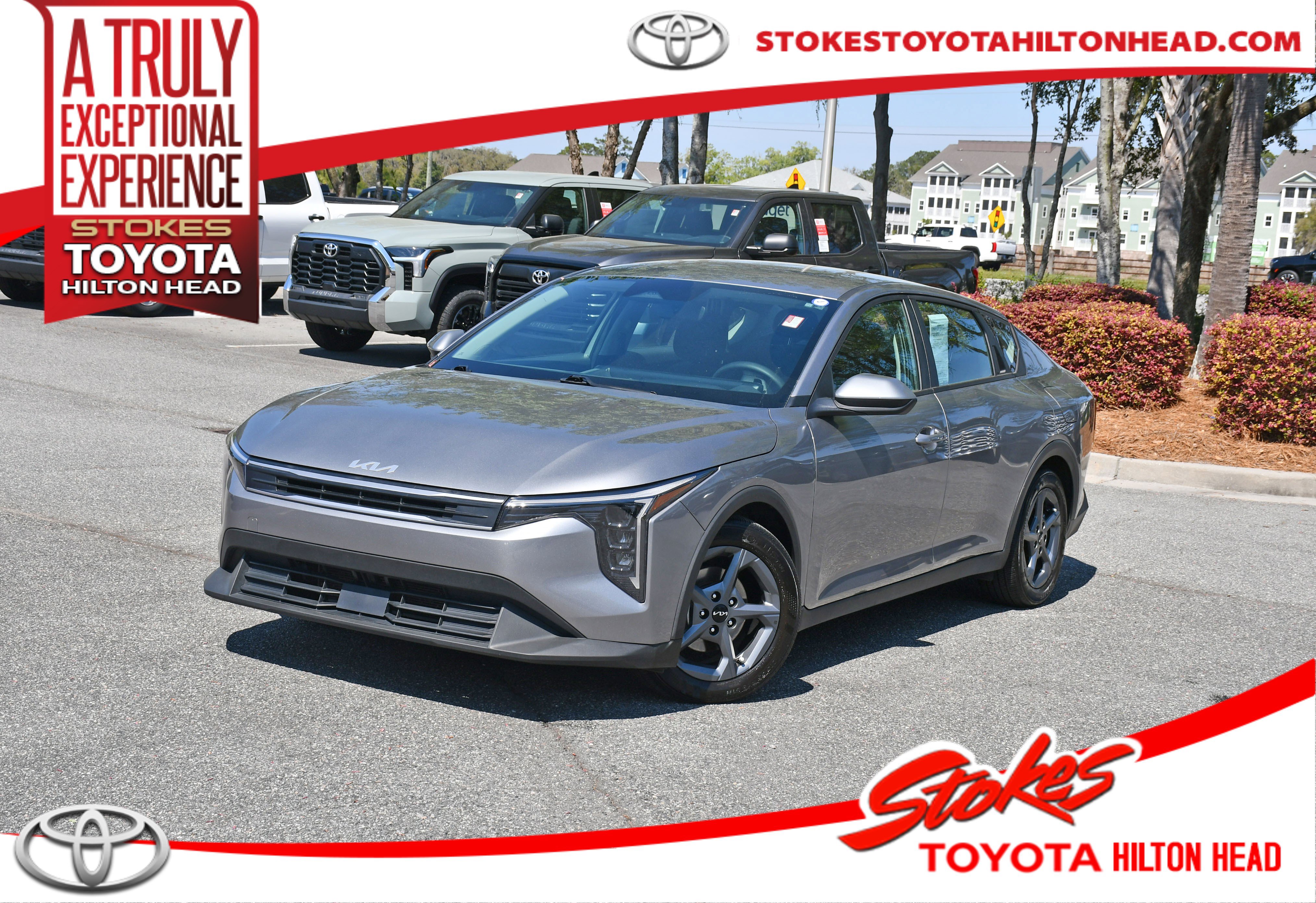 Used 2025 Kia K4 LXS image 1