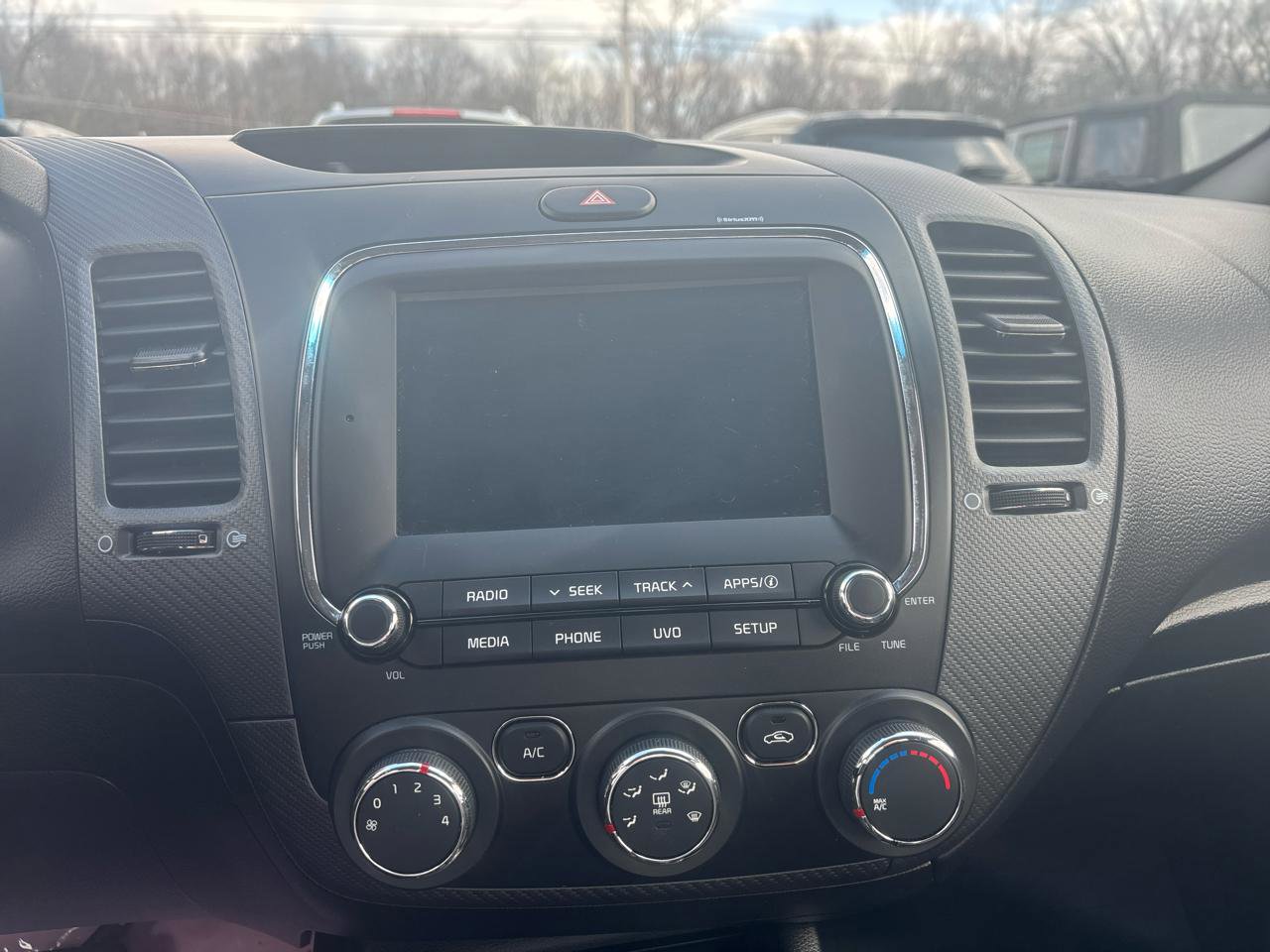 Used 2018 Kia Forte S image 29