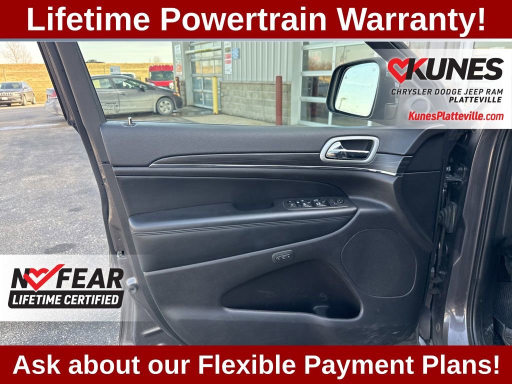 Used 2021 Jeep Grand Cherokee Limited image 12