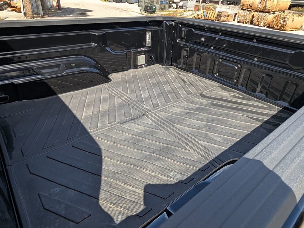 Certified 2023 Jeep Gladiator Rubicon w/ LED Lighting Group image 15