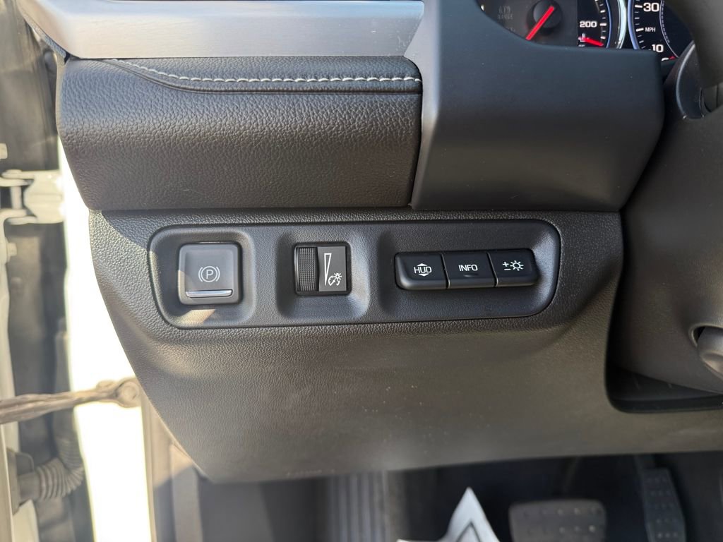 Used 2022 GMC Acadia SLT image 18