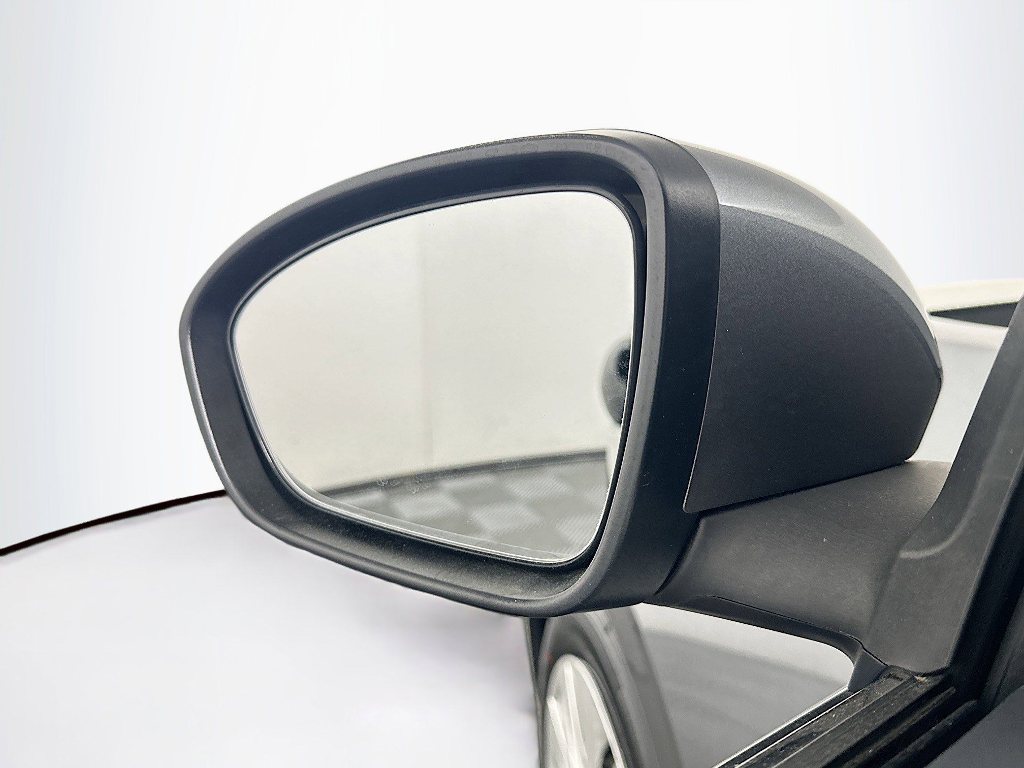 Used 2025 Nissan Sentra S image 16