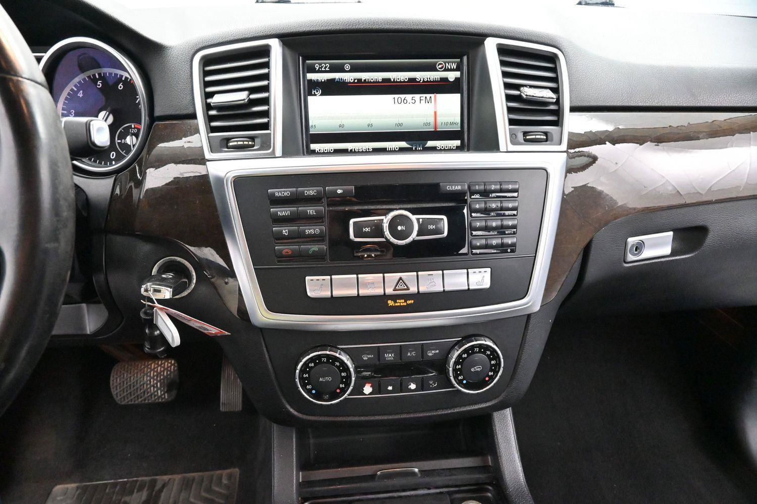 Used 2014 Mercedes-Benz ML 350 4MATIC image 24