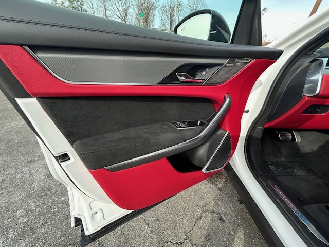 New 2025 Jaguar F-PACE SVR image 14