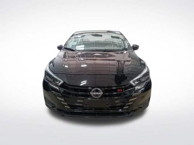 New 2025 Nissan Versa SR w/ Trunk Package image 8