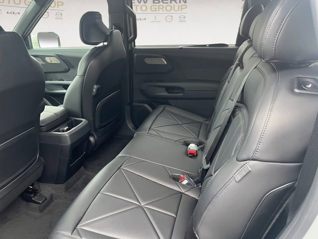 New 2027 Kia Telluride EX image 13