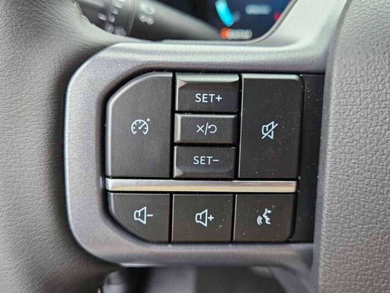 New 2026 Ford F250 Lariat image 29