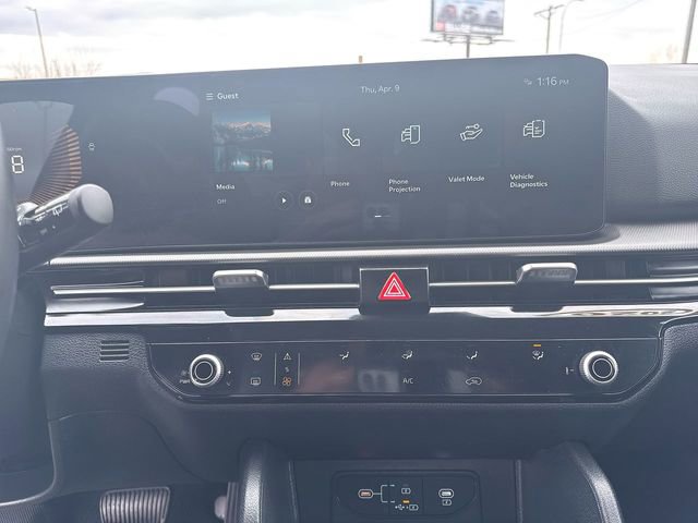 Used 2026 Kia Sportage LX w/ LX Convenience Package image 13