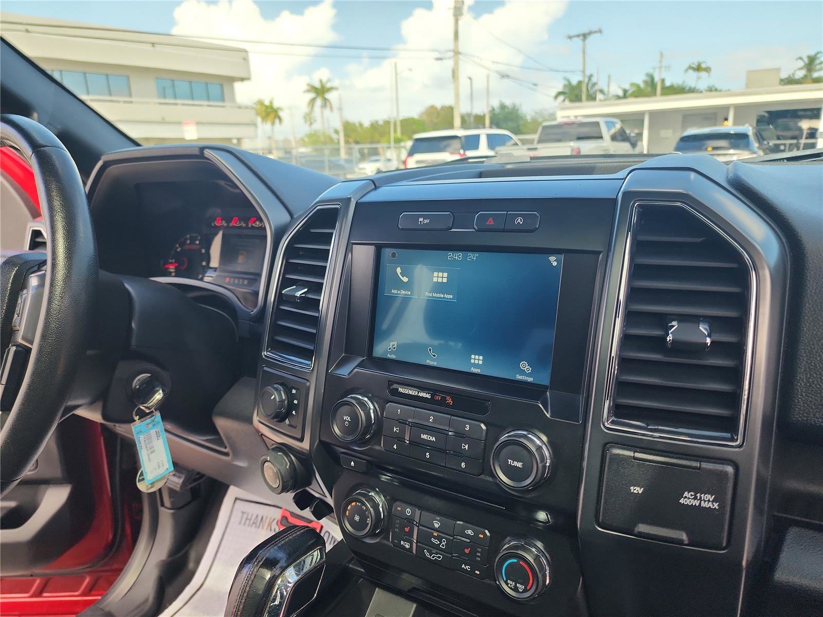 Used 2017 Ford F150 XLT w/ Equipment Group 302A Luxury image 30