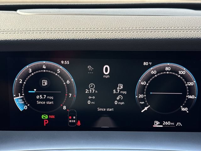 New 2026 Volkswagen Tiguan SE R-Line AWD/4WD image 11
