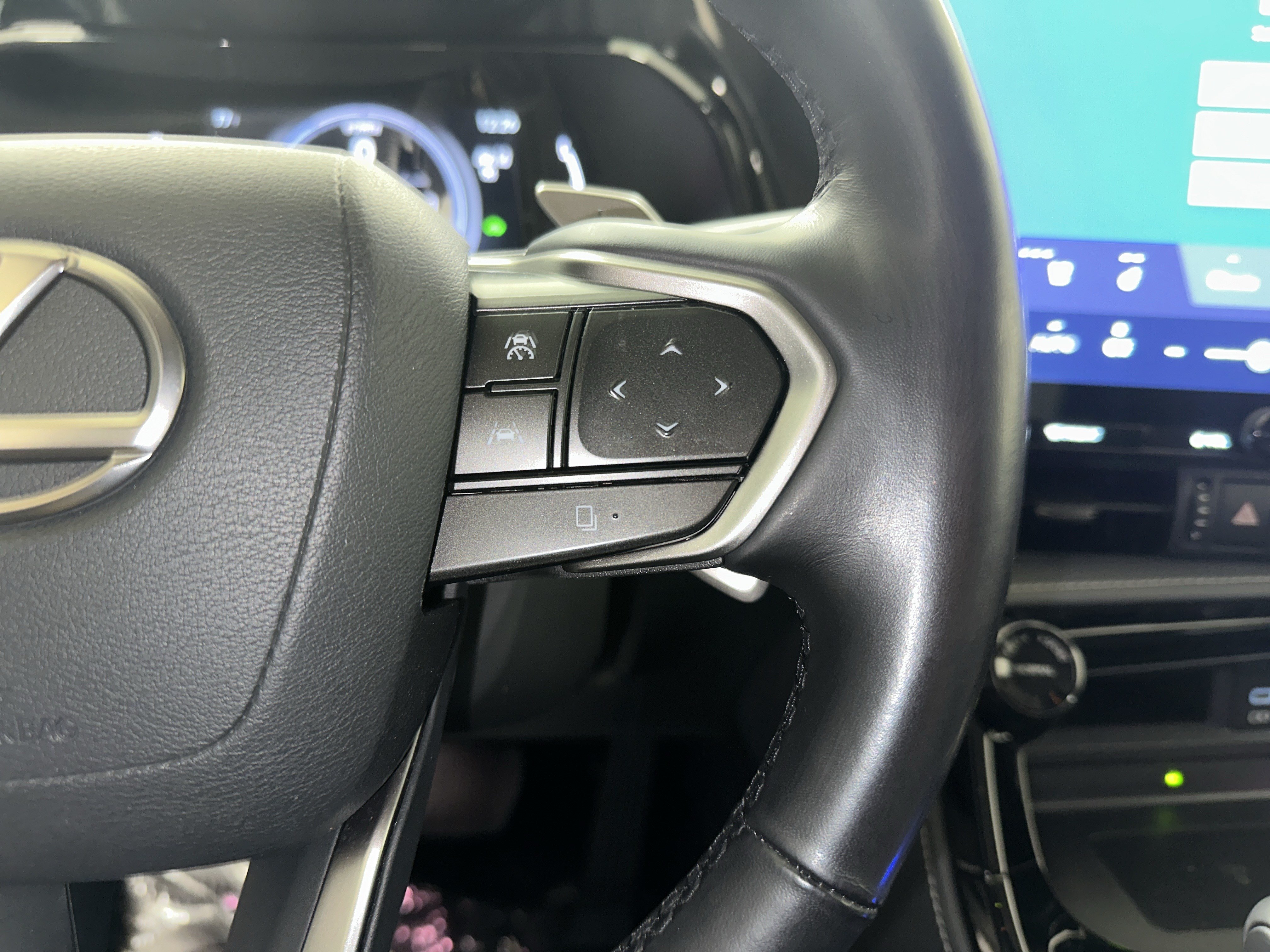 Used 2024 Lexus NX 350h AWD w/ Vision Package image 20
