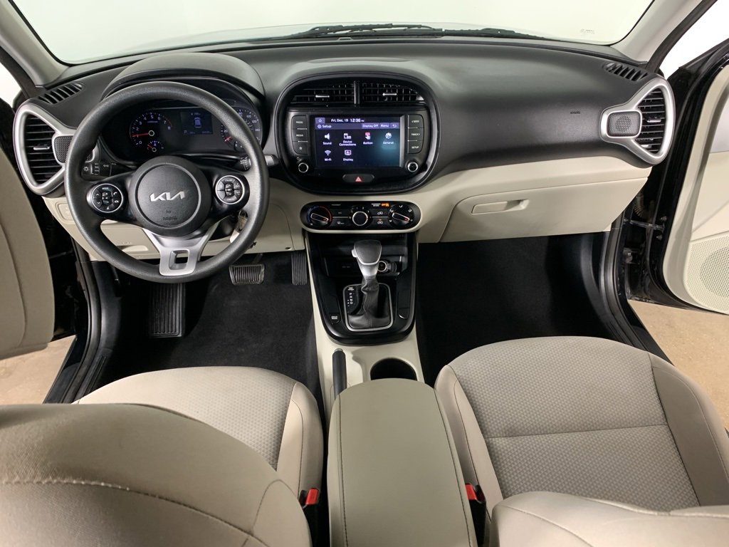 Used 2022 Kia Soul LX w/ Technology Package image 29