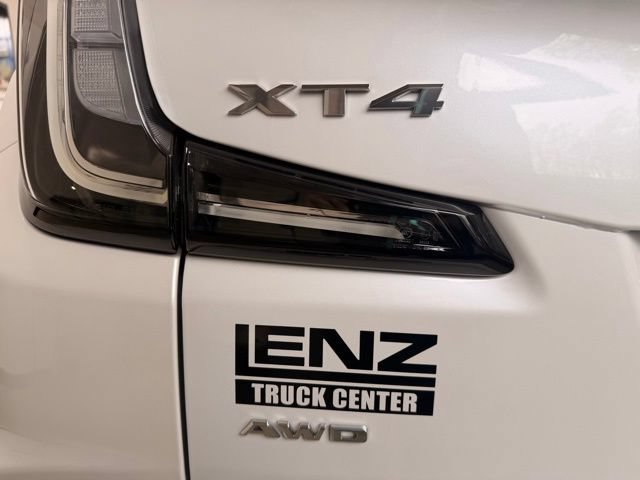 Used 2025 Cadillac XT4 Sport AWD/4WD image 14