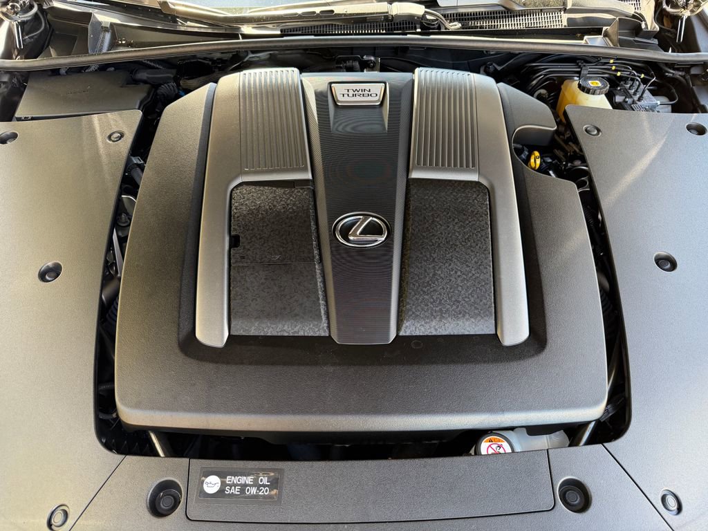 Used 2021 Lexus LS 500 w/ Interior Upgrade Package image 9