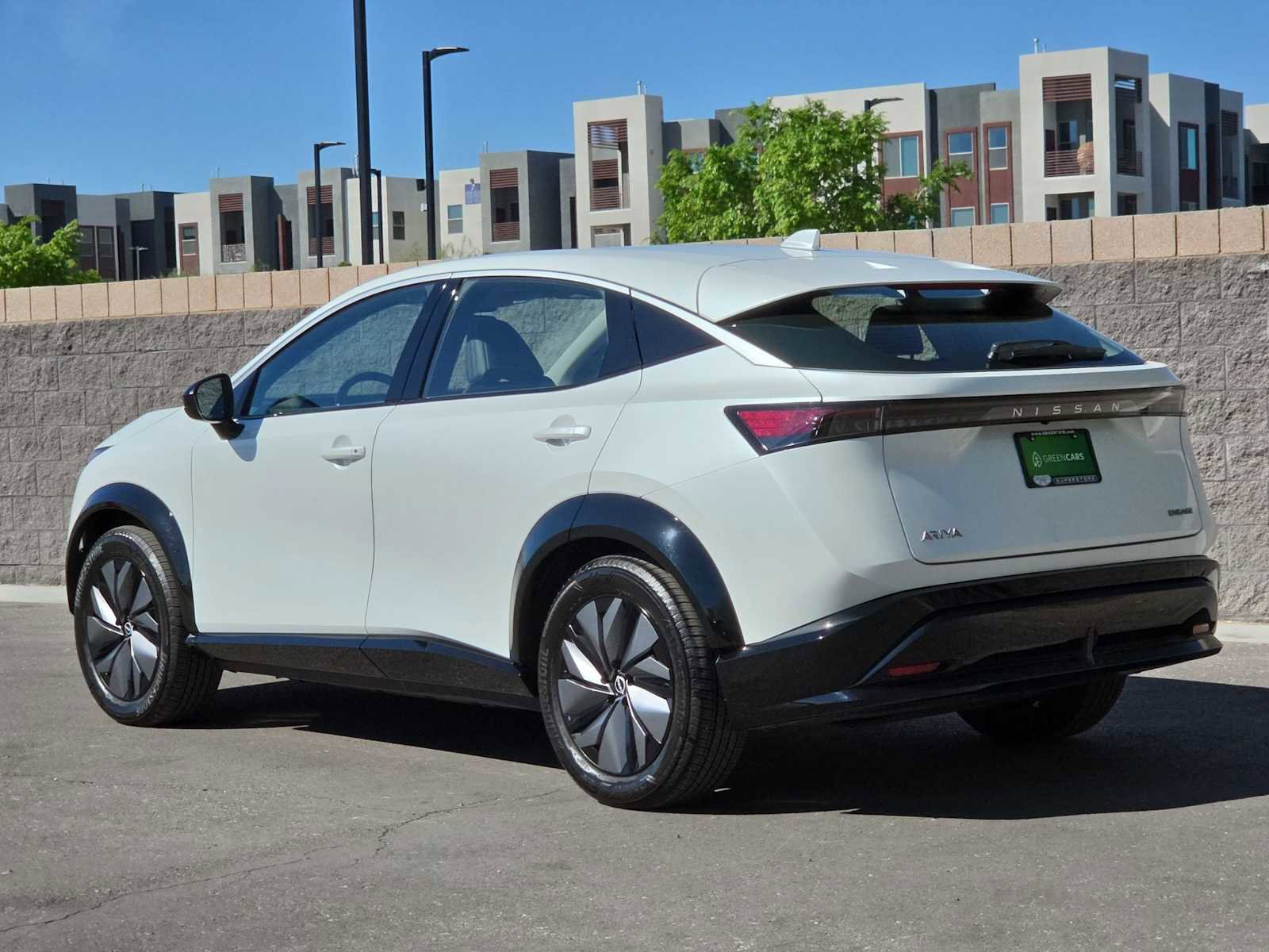 Used 2024 Nissan Ariya FWD image 7