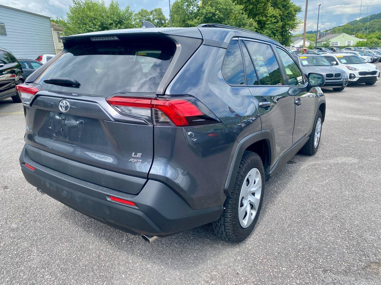 Used 2019 Toyota RAV4 LE w/ All Weather Liner Package AWD/4WD image 8