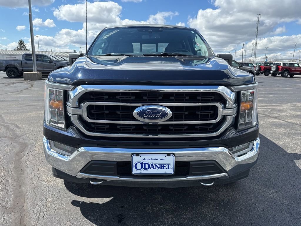 Used 2021 Ford F150 XLT w/ Equipment Group 302A High AWD/4WD image 3