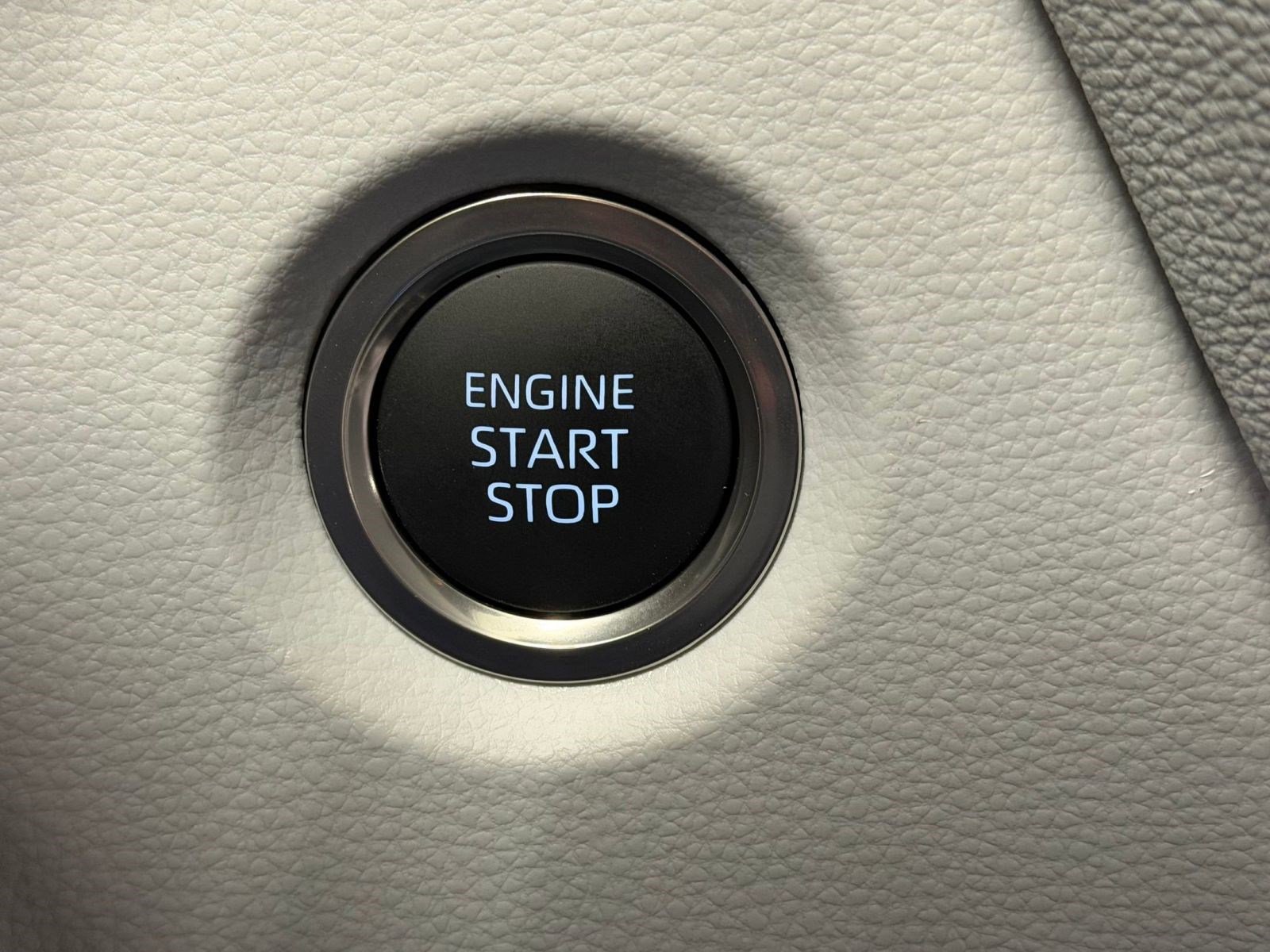 New 2026 Toyota Corolla SE image 30