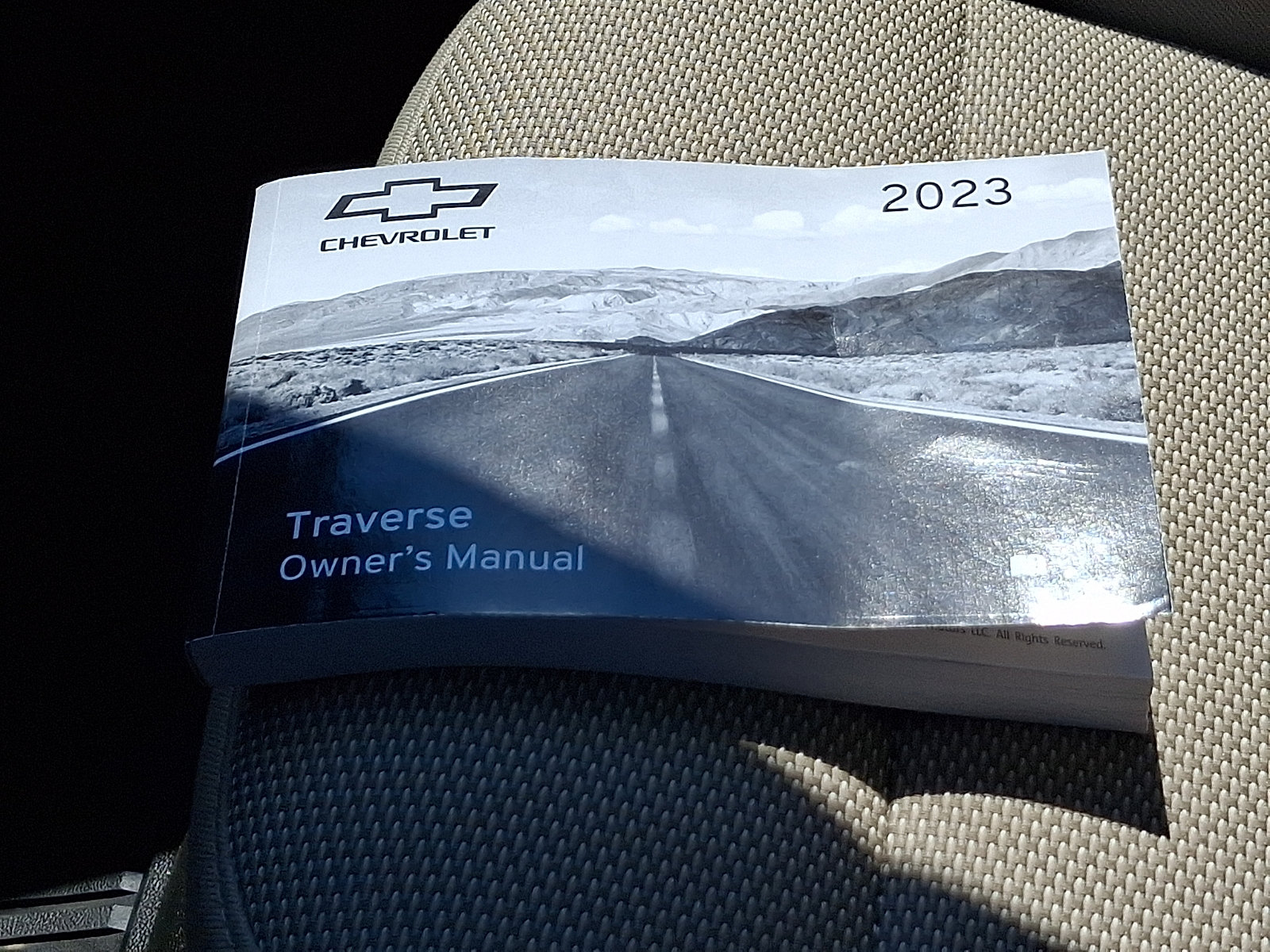 Used 2023 Chevrolet Traverse LS w/ LPO, Floor Liner Package AWD/4WD image 25