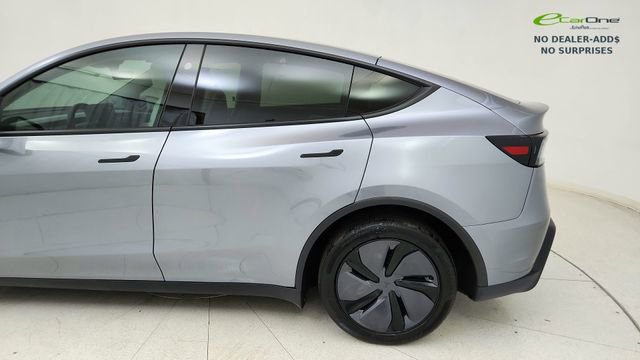 Used 2026 Tesla Model Y Long Range image 10