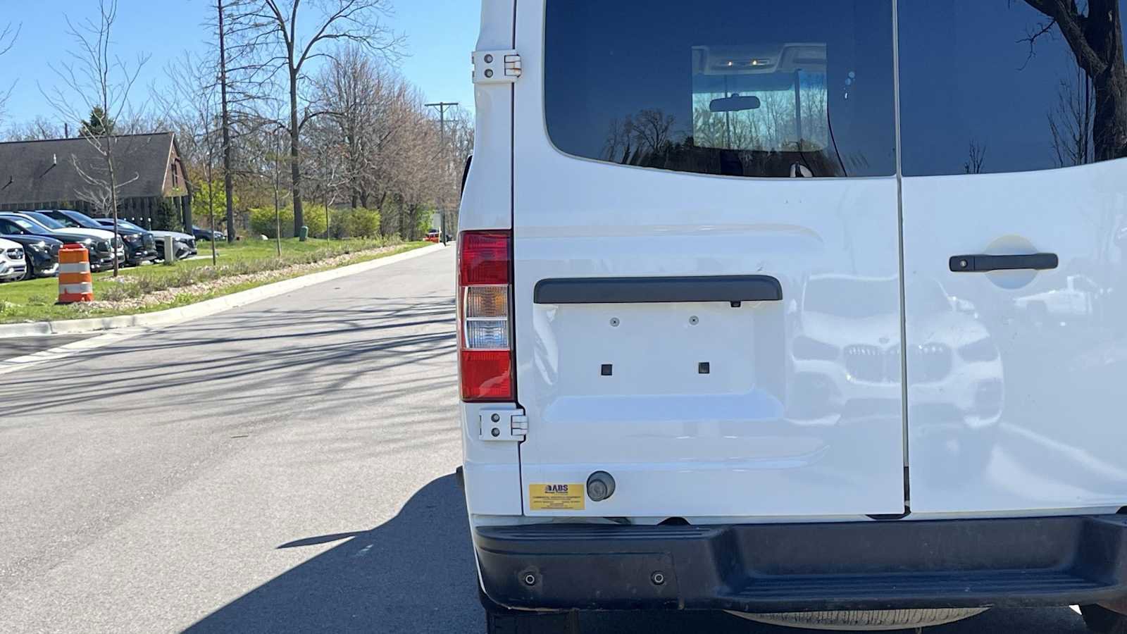 Used 2018 Nissan NV 2500 SV w/ Navigation Package RWD image 17