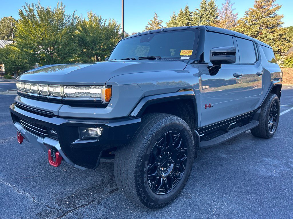 Used 2025 GMC Hummer EV 2X w/ LPO, Sport Package AWD/4WD image 70
