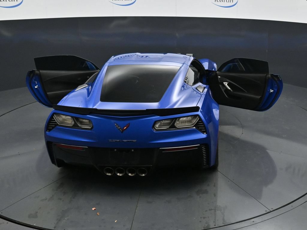 Used 2019 Chevrolet Corvette Z06 RWD image 35
