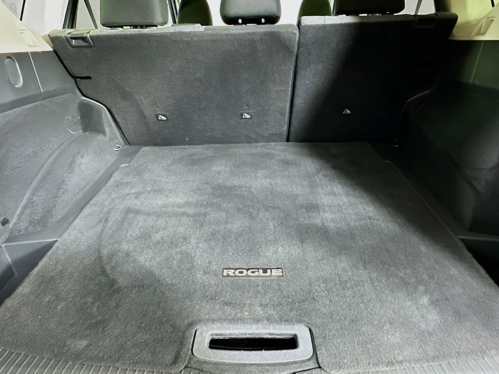 Used 2023 Nissan Rogue SV image 27