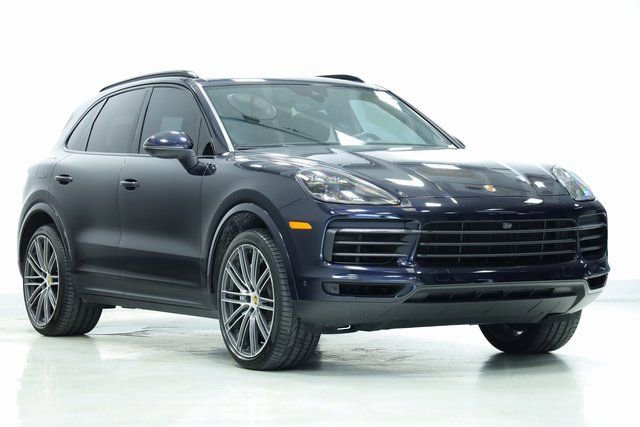 Used 2022 Porsche Cayenne Platinum Edition AWD/4WD image 3