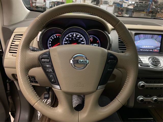 Used 2014 Nissan Murano LE w/ Platinum Edition Package AWD/4WD image 22