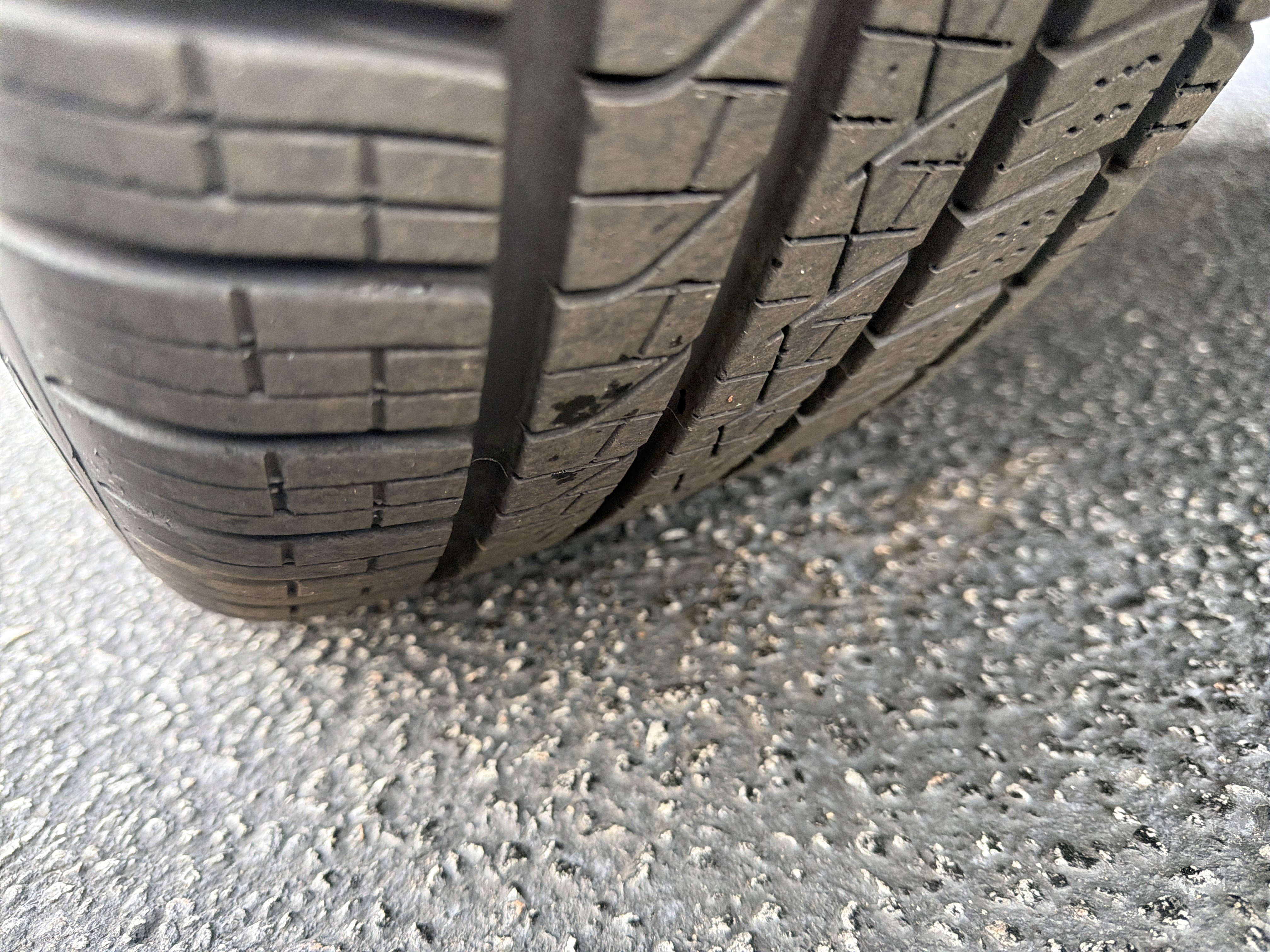 Used 2026 Volvo XC60 B5 Ultra w/ Protection Package Premier image 12