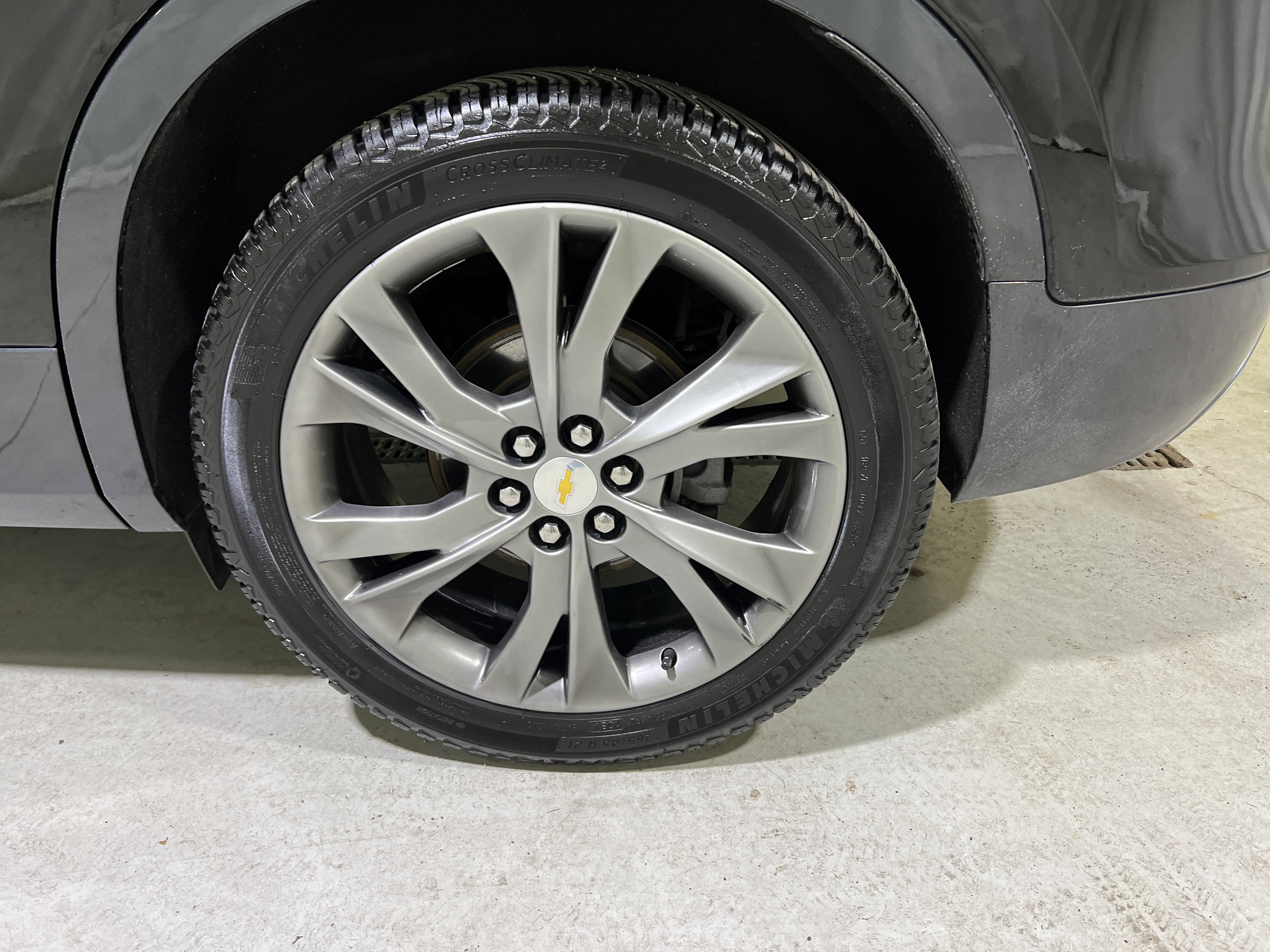 Certified 2022 Chevrolet Blazer Premier w/ LPO, Black Accent Package image 13