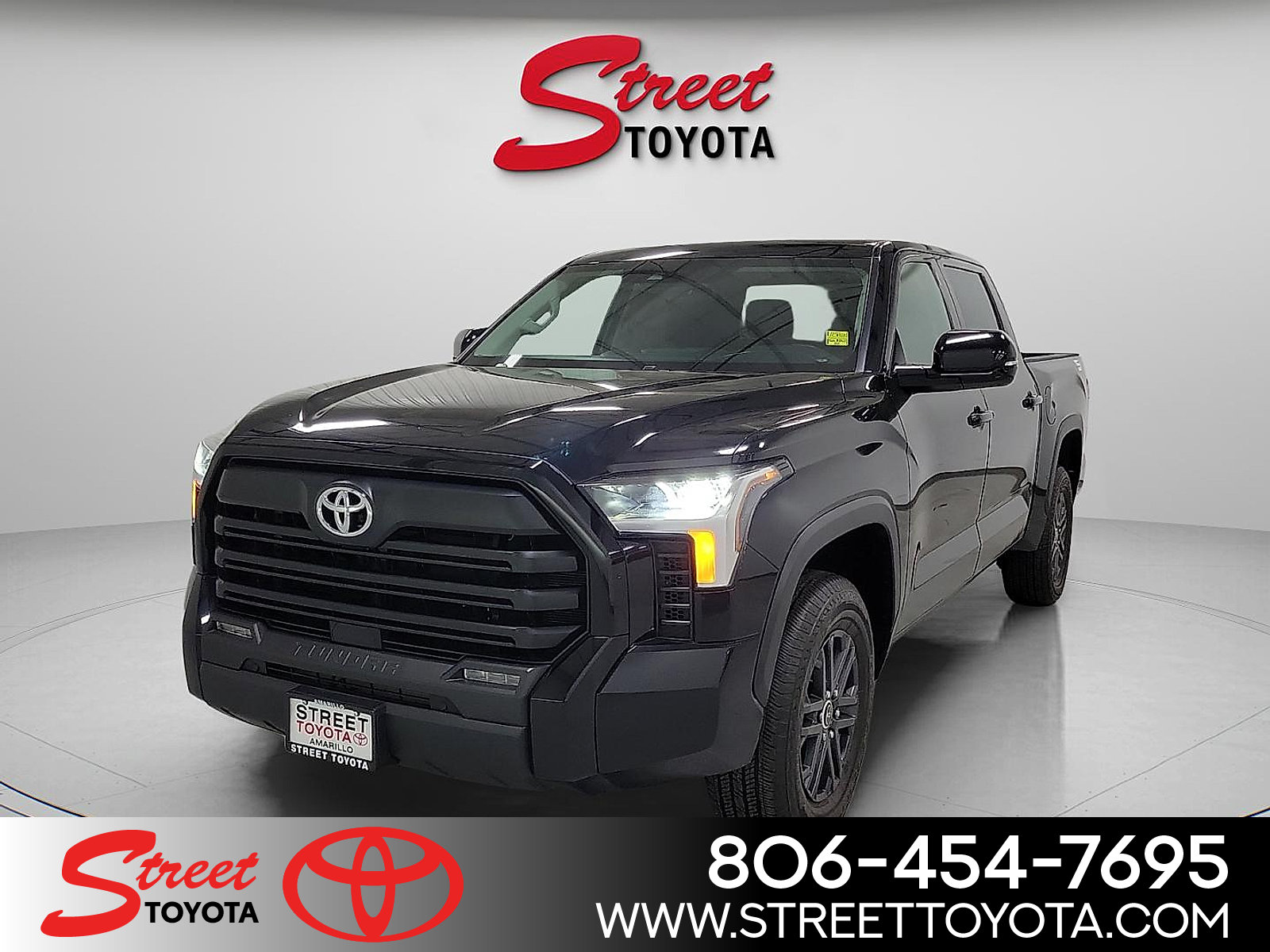 Used 2024 Toyota Tundra SR5 w/ SR5 Convenience Package