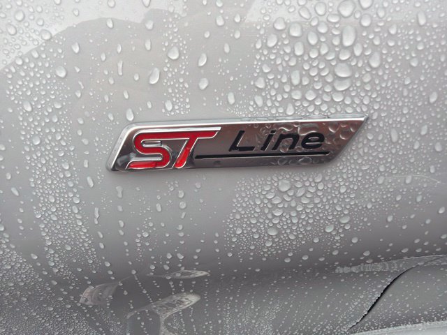 Used 2026 Ford Explorer ST-Line w/ ST-Line Street Pack AWD/4WD image 16