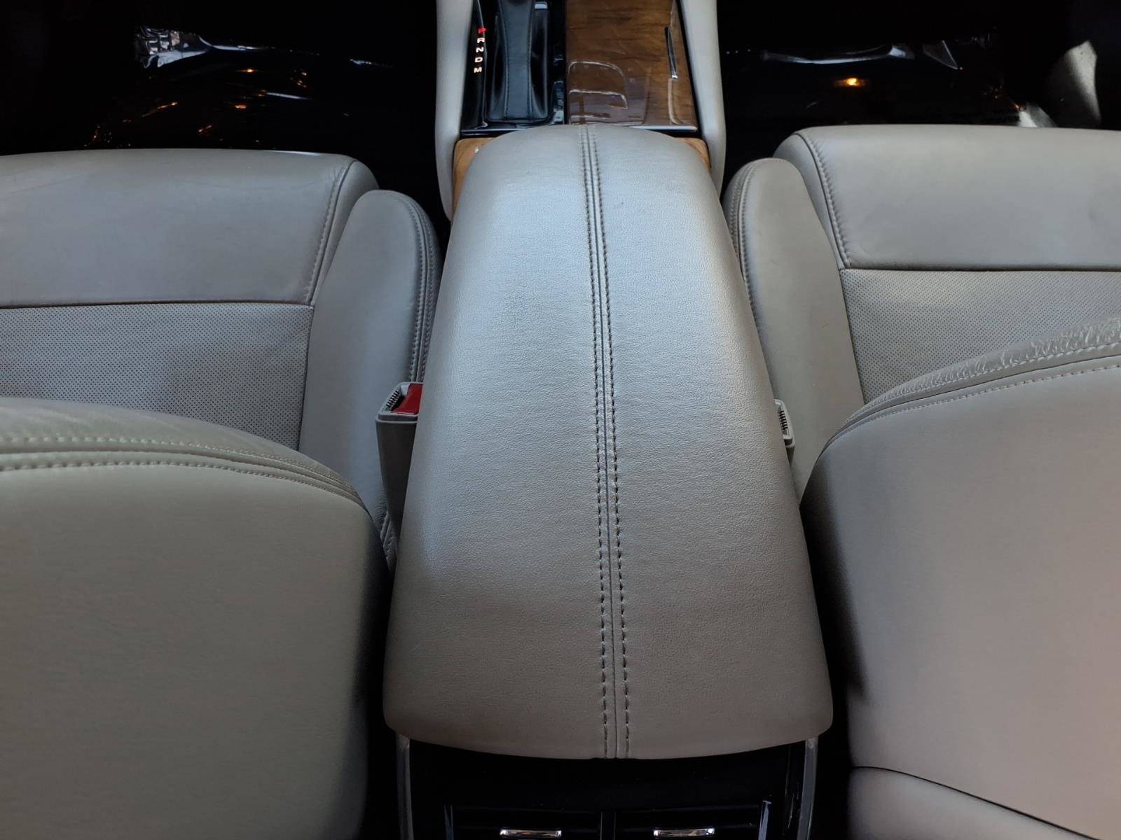 Used 2019 Cadillac XTS Luxury FWD image 24