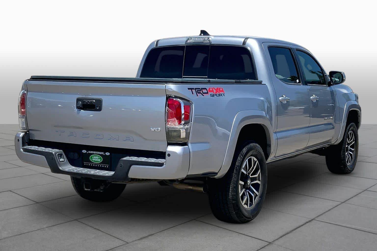 Used 2020 Toyota Tacoma TRD Sport w/ Technology Package AWD/4WD image 12