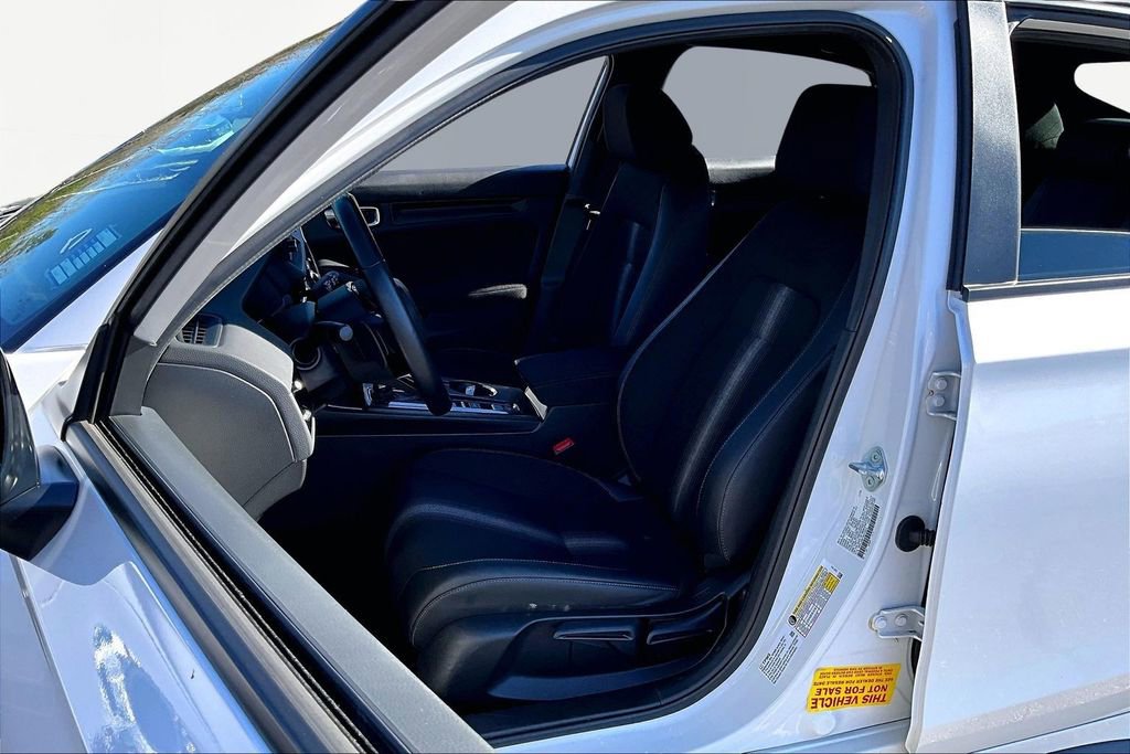 Used 2025 Honda Civic Sport image 17