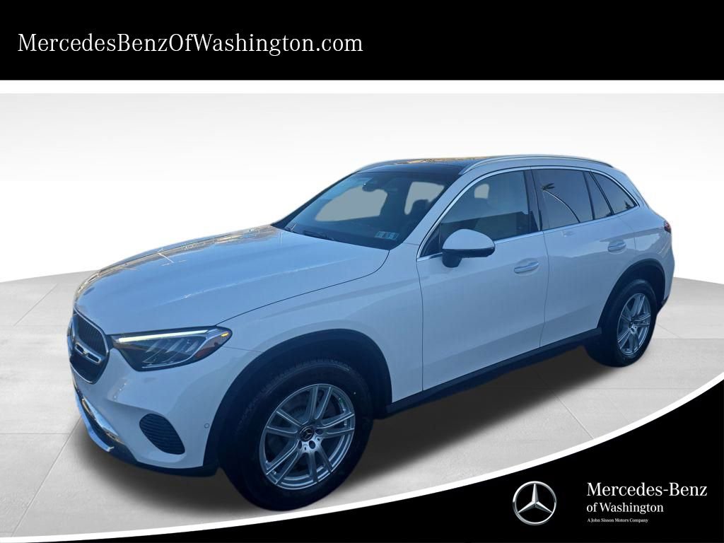 New 2026 Mercedes-Benz GLC 300 4MATIC image 1