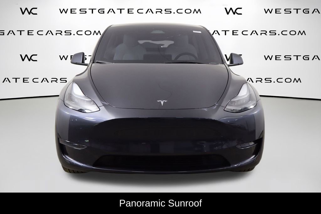 Used 2024 Tesla Model Y Long Range RWD image 2
