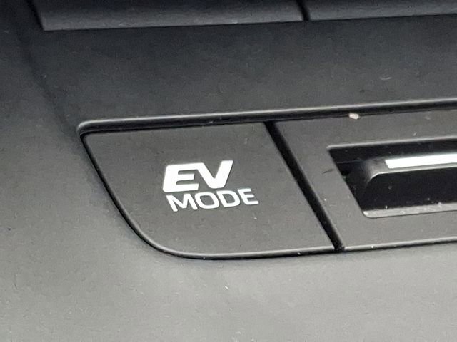 Used 2024 Toyota Venza Nightshade image 23