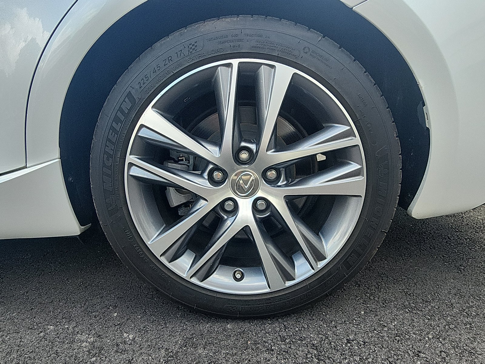 Used 2020 Lexus IS 300 w/ Accessory Package RWD image 9