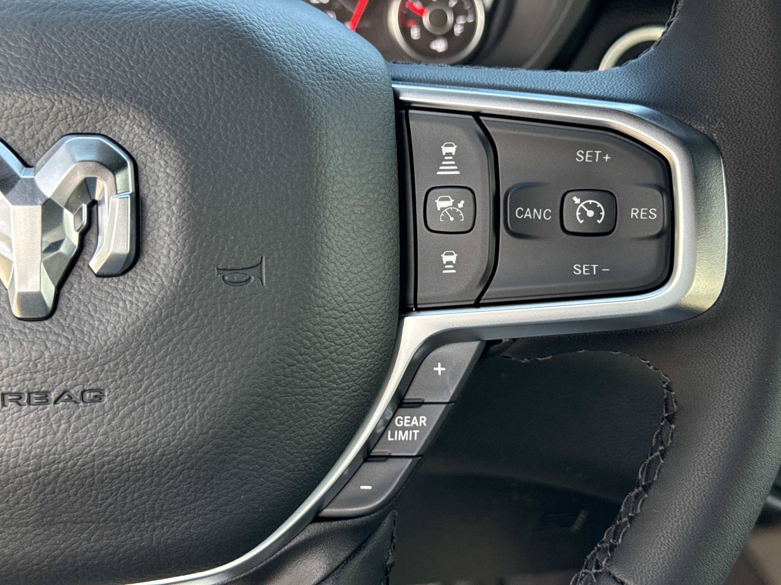 New 2026 RAM 1500 Big Horn AWD/4WD image 19