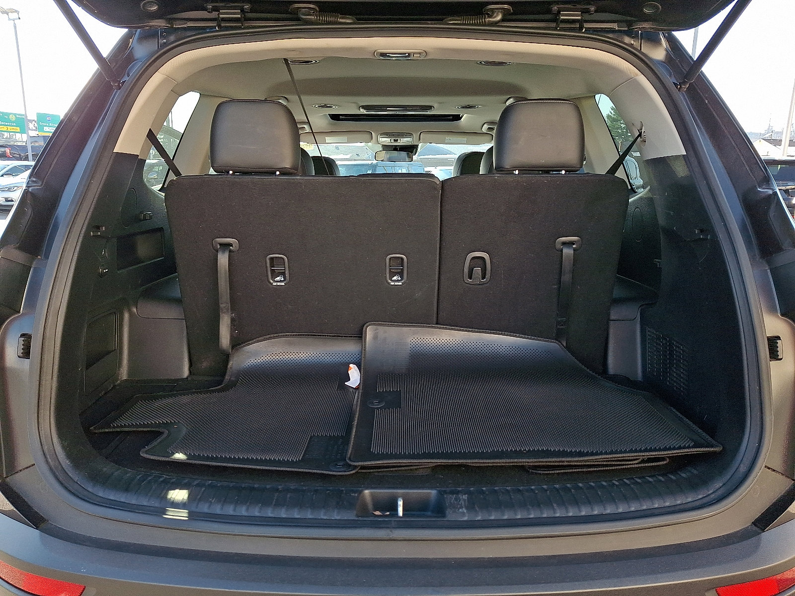 Certified 2022 Kia Telluride S image 28