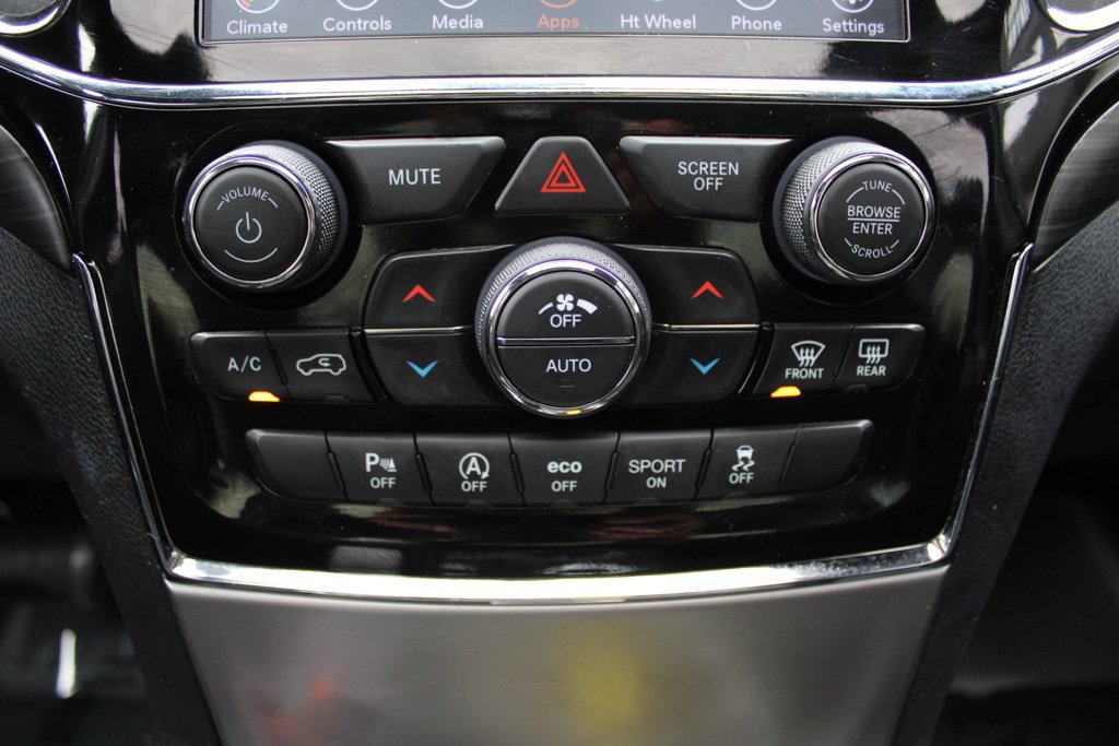 Used 2020 Jeep Grand Cherokee Altitude AWD/4WD image 18